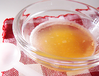 【離乳食準備期】リンゴ果汁