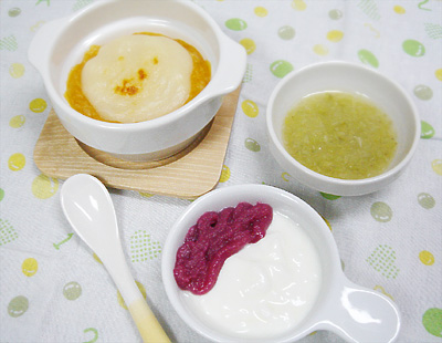 【離乳食中期】トマトとチキンのドリア/ナスとキャベツのスープ/紫イモ＆リンゴヨーグルト