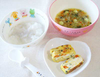 【離乳食後期】レンコンかけご飯/野菜の卵焼き/白身魚の団子スープ