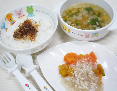 【離乳食後期】おかかご飯/ニンジンとカボチャのひき肉あんかけ/大根とオクラのスープ