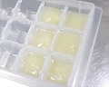 玉ねぎを製氷皿で冷凍